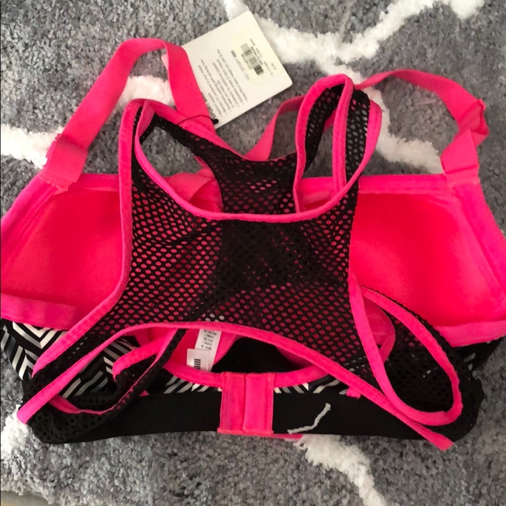 Victoria Secret Sports Bra